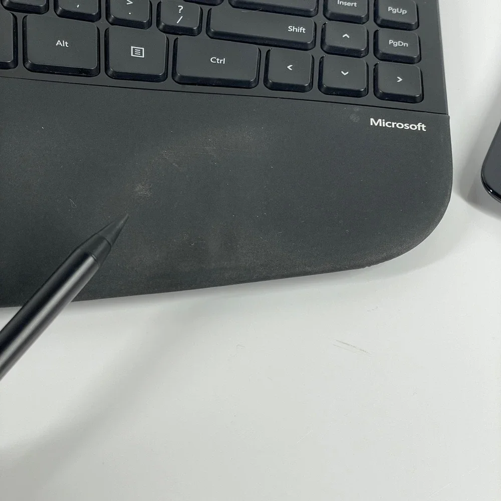 NO KEY Microsoft Sculpt Ergonomic Keyboard 1559 Black Wireless Split Keypad
